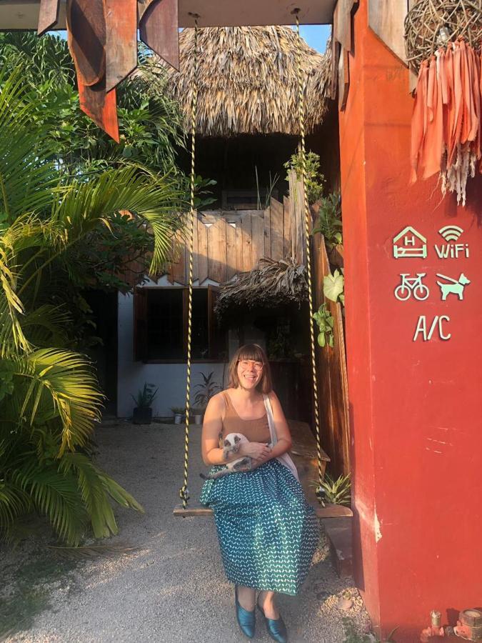 Black Jaguar Hostel Bacalar Exterior photo