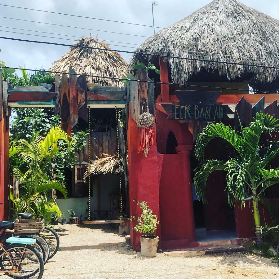 Black Jaguar Hostel Bacalar Exterior photo